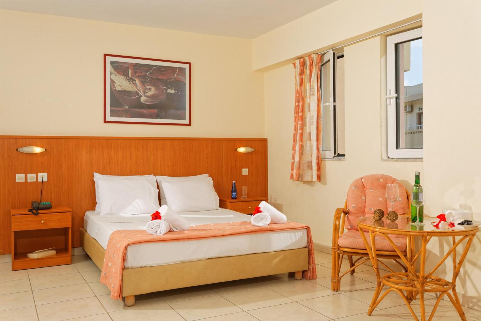 Agrabella Hotel Hersónissos Extérieur photo