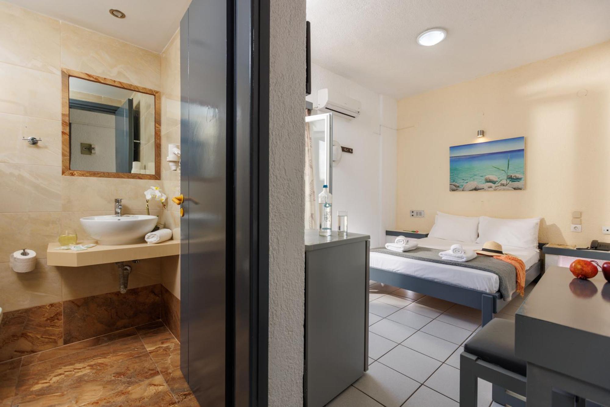 Agrabella Hotel Hersónissos Extérieur photo